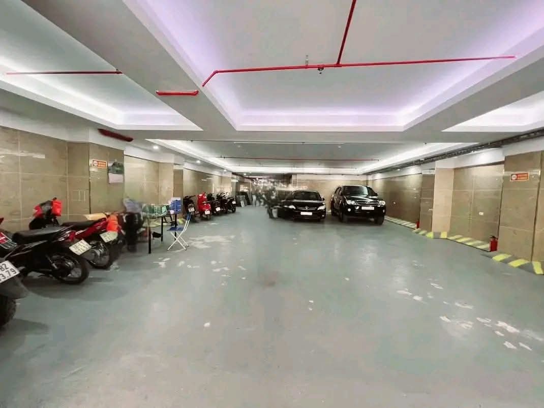 NHÀ MẶT ĐƯỜNG NGUYỄN KHANG CẦU GIẤY, VỊ TRÍ ĐẸP VỈA HÈ KINH DOANH. 8 TẦNG - DT 270M2 GIÁ 185 TỶ - Ảnh chính