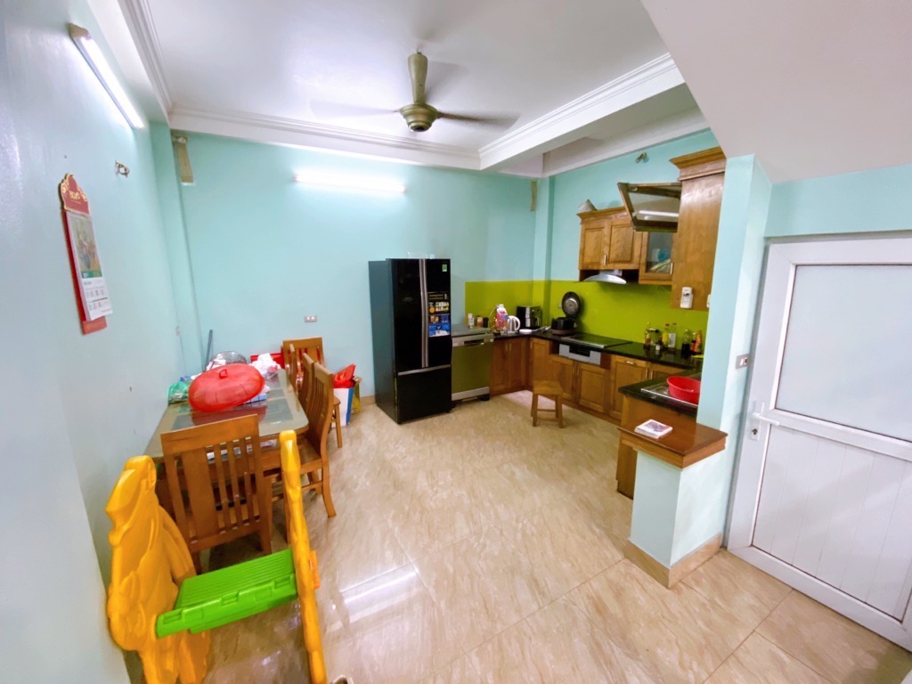 Bán nhà phố Minh Khai dân xây ngõ rộng 50m ra mặt phố diện tích 52m2 giá chào 11 tỷ - Ảnh 2