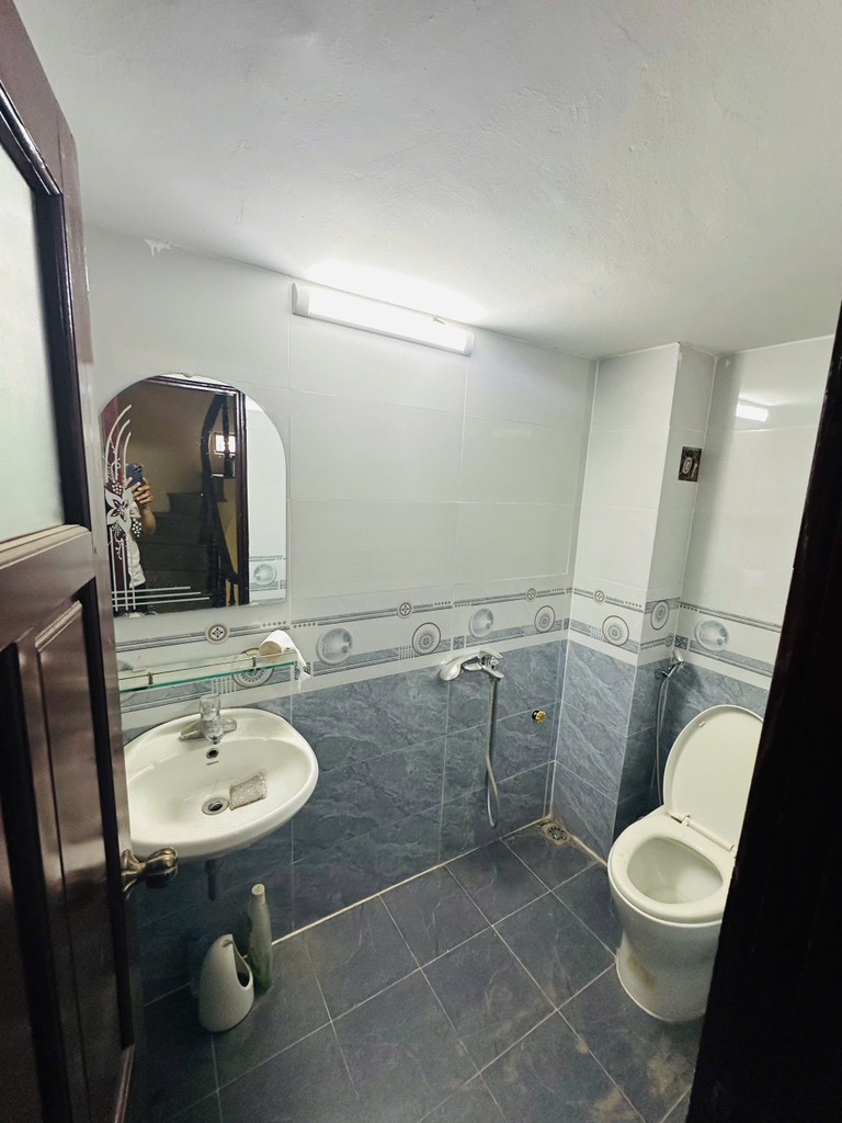 Bán nhà chính chủ phố Hồng Mai dân xây khung cột 30m ra phố 33m2 giá 6.9 tỷ - Ảnh 3