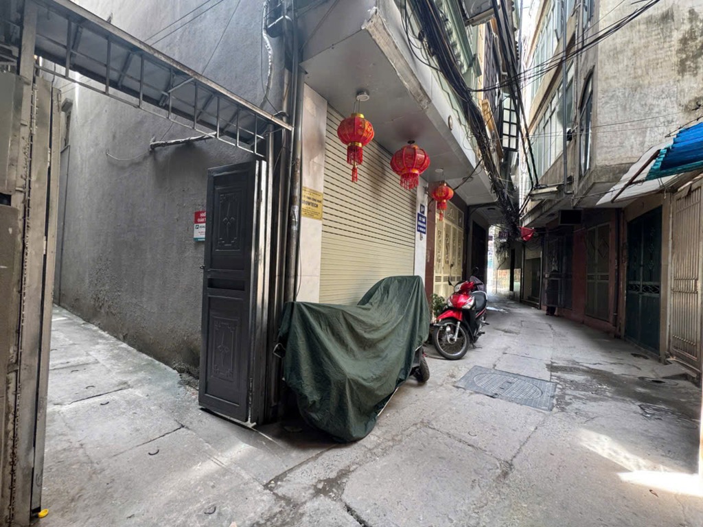 Bán nhà chính chủ phố Hồng Mai dân xây khung cột 30m ra phố 33m2 giá 6.9 tỷ - Ảnh chính