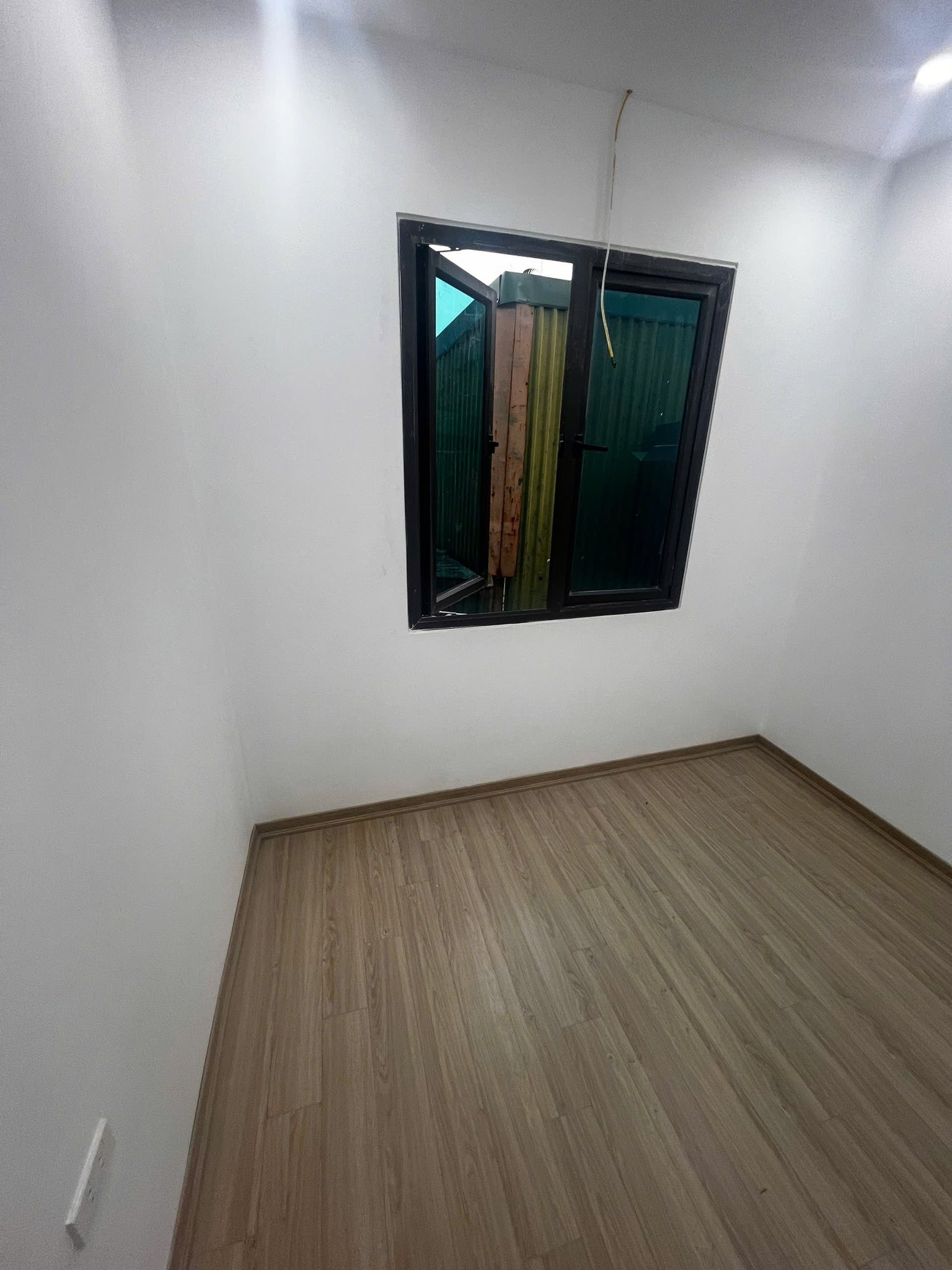 Bán nhanh nhà ngõ Thanh Nhàn, giá 9.8 tỷ, 32mx5T, thang máy, ô tô đỗ - Ảnh chính