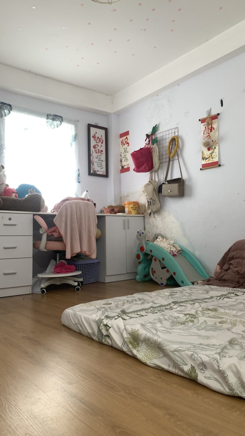 Bán nhà 3 Tầng TP Thủ Đức,đường xe hơi,Sổ Hồng Riêng,giá rẻ. LÔ GÓC - Ảnh 1