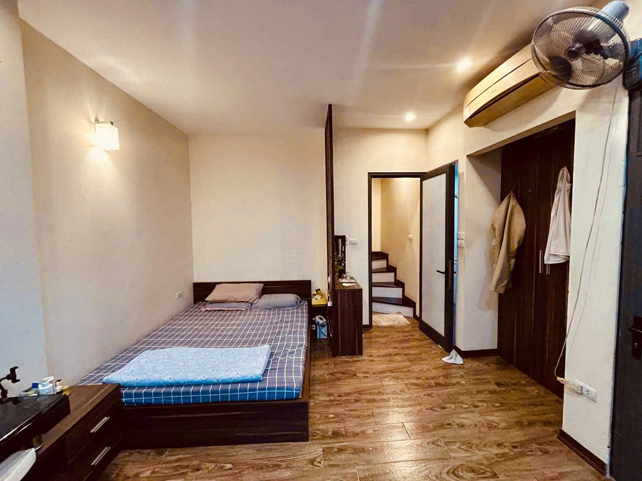 SIÊU HIẾM MẶT PHỐ HAI BÀ TRƯNG - VỈA HÈ KINH DOANH Ô TÔ TRÁNH - 33M 5 TẦNG MẶT TIỀN 4M CHỈ 16 TỶ - Ảnh 2