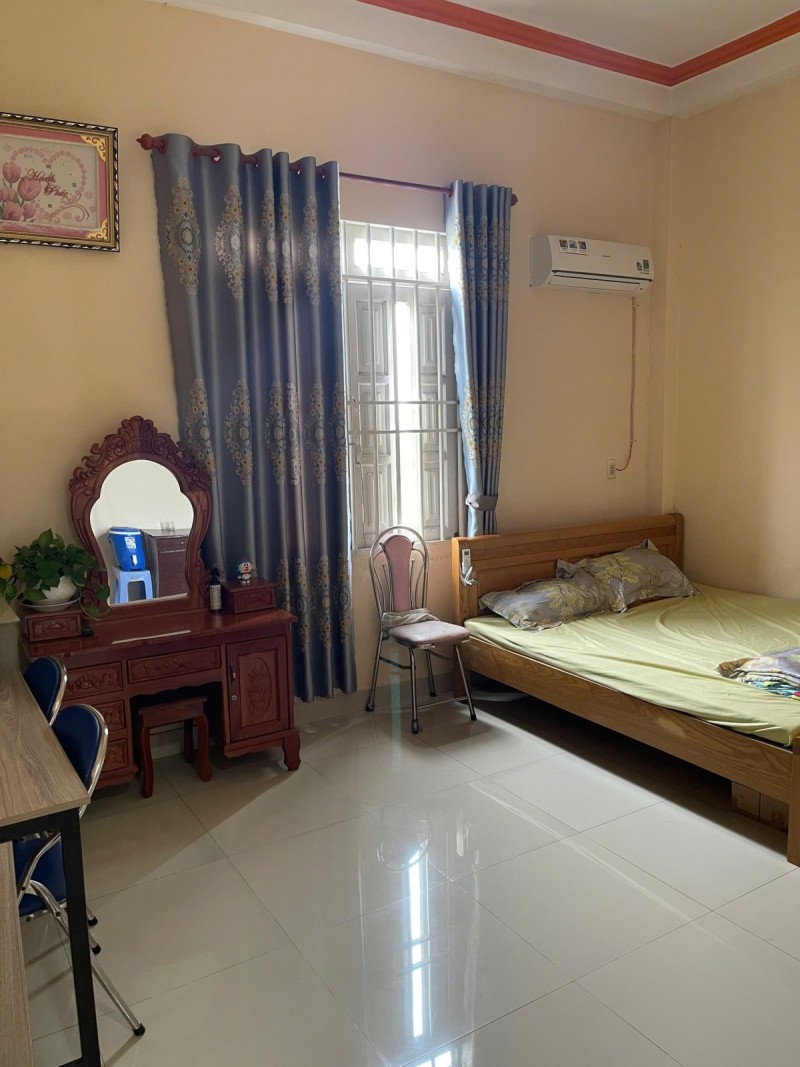 Bán nhà 1 Trệt 1 Lầu Dĩ An,SHR đường 10m thông,gần trường THPT Ng.Th.Miinh Khai - Ảnh 4