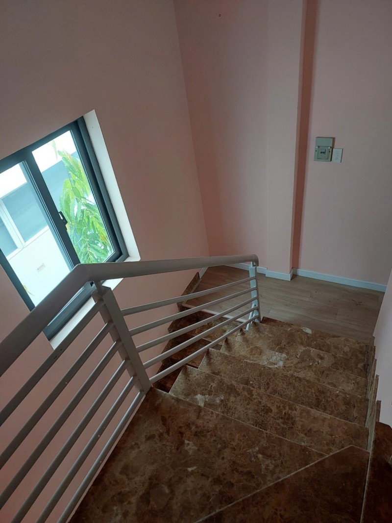 NHÀ HẺM XE HƠI TRÁNH SƯ VẠN HẠNH Q.10 -  6.x TỶ - Ảnh 2