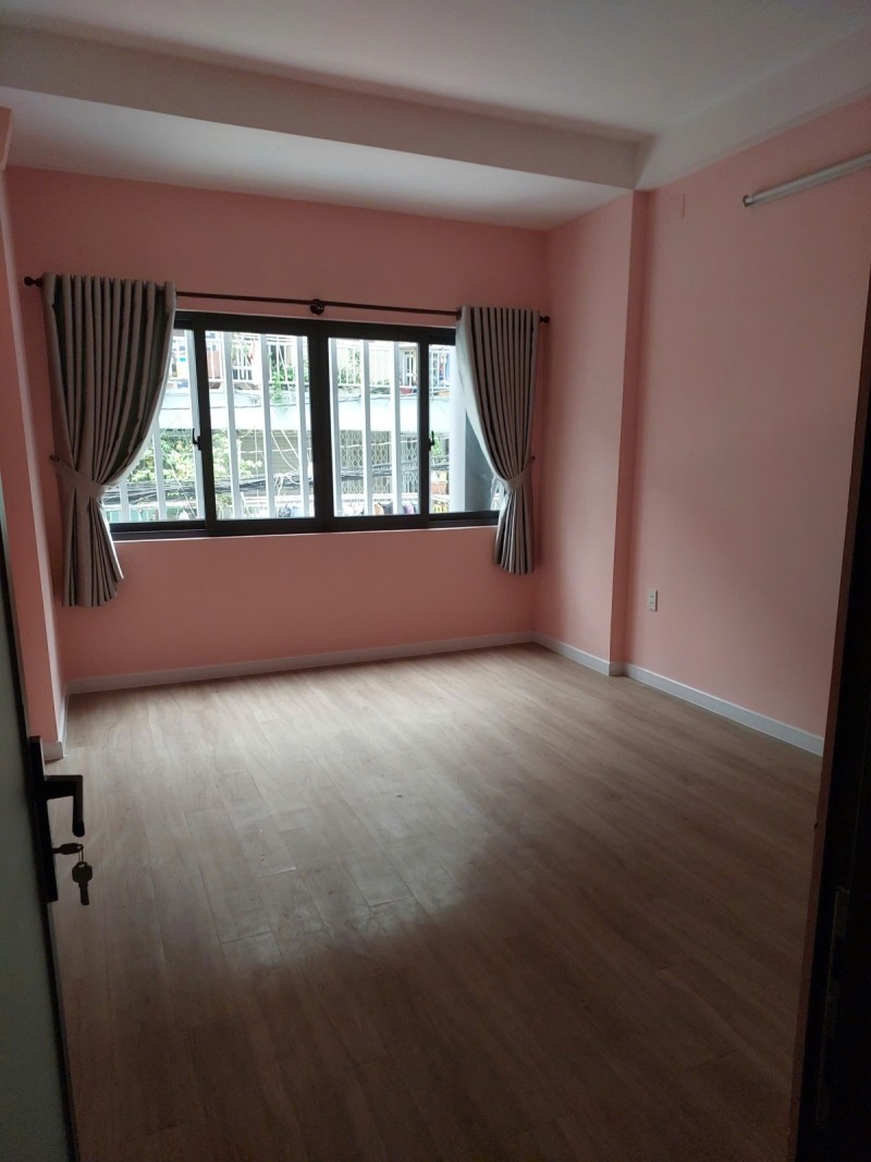 NHÀ HẺM XE HƠI TRÁNH SƯ VẠN HẠNH Q.10 -  6.x TỶ - Ảnh 1