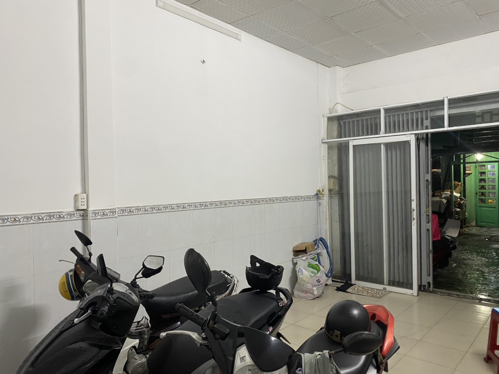 Nhà Bán  hẻm 10m Quang Trung, Gò Vấp, 70m², sổ nở hậu, giá 6tỷ8 - Ảnh 1