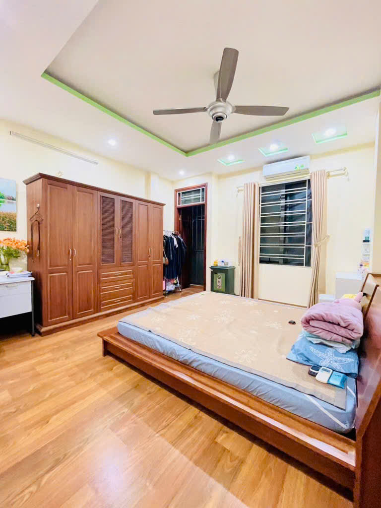 NHÀ DÂN XÂY PHỐ QUAN NHÂN GẦN HỒ VỀ Ở NGAY 36M, CHỈ 7.2 TỶ. - Ảnh 1