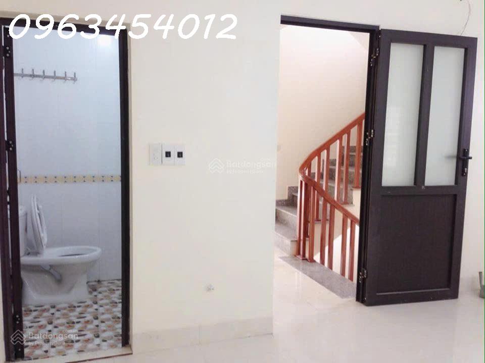 Phòng trọ mới xây, giá rẻ, khép kín, đủ tiện ích, gần hồ Linh Đàm - Ảnh 3