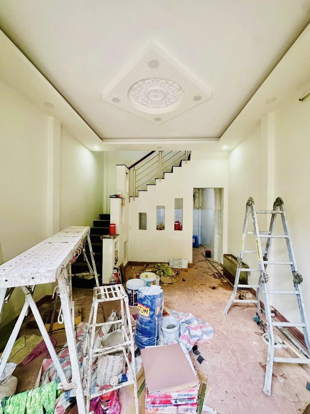 GIÁP TÂN PHÚ - MT MỚI NGAY NGÃ 4 - GẦN CHỢ GÒ XOÀI - 2 TẦNG - 40M NỞ HẬU NHỈNH 4 - Ảnh 3