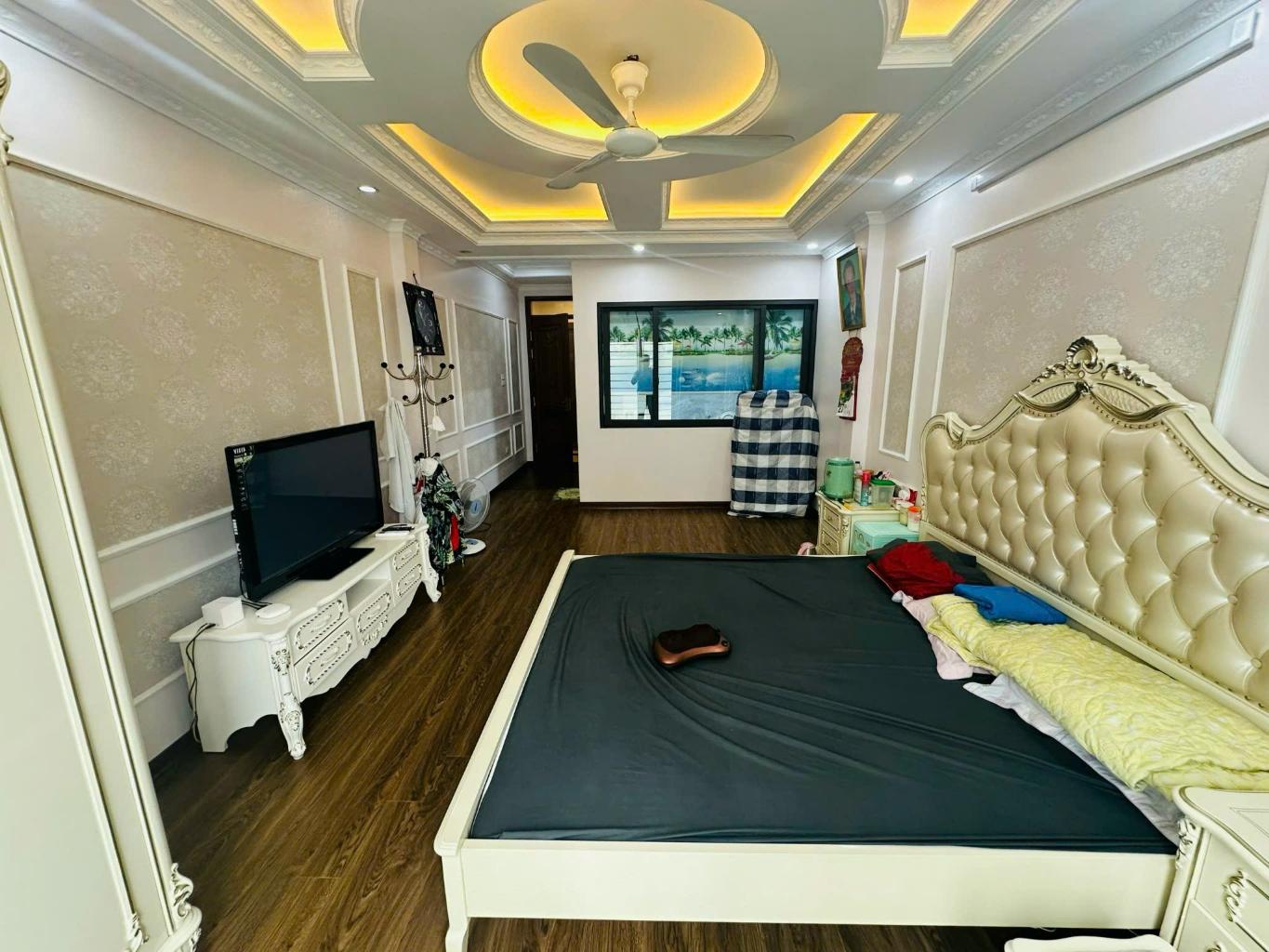 Bán nhà Vũ Hữu, Nam Từ Liêm, trước nhà ô tô tránh, gara ô tô, kinh doanh văn phòng, 54m2, 18.88 tỷ - Ảnh 2