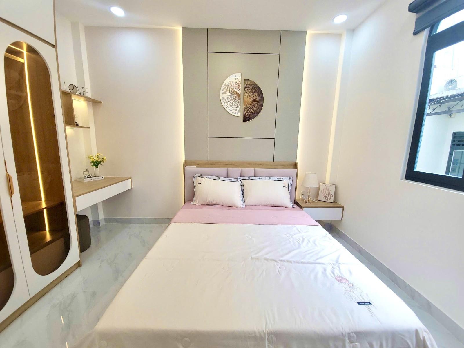 Nhà đẹp Bình Thạnh Full Nội Thất, Ôtô cạnh nhà - 37m2, ngang to 9,5m - CHỉ 5 tỷ nhỉnh - Ảnh 3