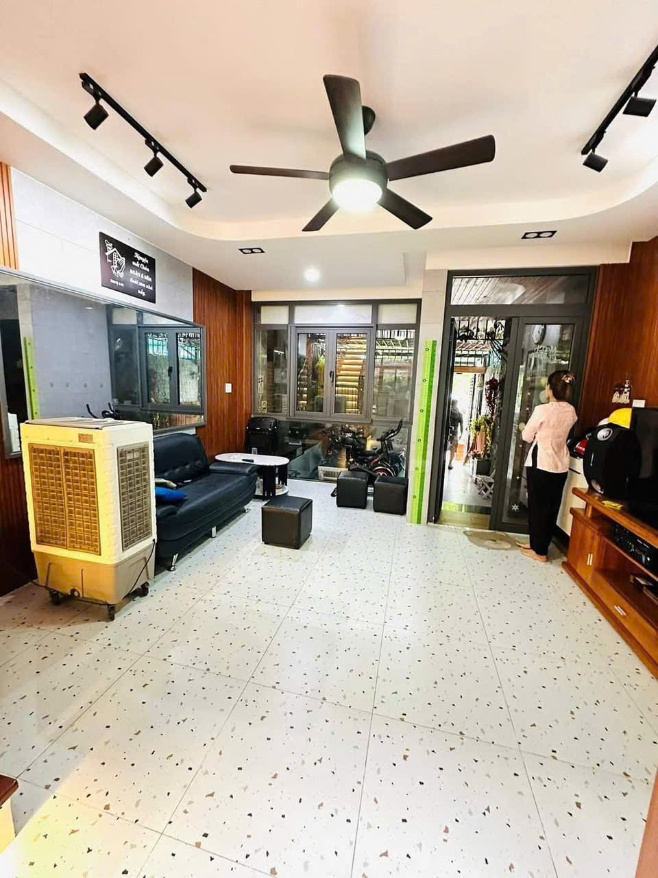 🔥🔥 KDC NAM HÙNG VƯƠNG - NHÀ ĐẸP 4 TẦNG - THIẾT KẾ ĐỘC BẢN - ĐẸP LUNG LINH - 4.5×20m - 90m² - - Ảnh 2