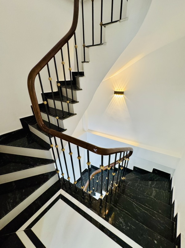 Bán nhà Định Công Thượng, Hoàng Mai, Ô tô qua, ô tô vào nhà, kinh doanh đỉnh, 25m2, 6.86 tỷ(CTL) - Ảnh 4