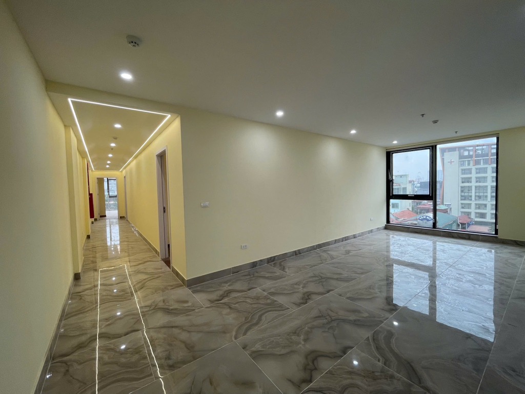 (Tin thật 100%) Bán Apartment 3 mặt tiền tại mặt phố Hoàng Sâm - Đường 2 ô tô tránh - DT 1,3 tỷ/năm - Ảnh 1
