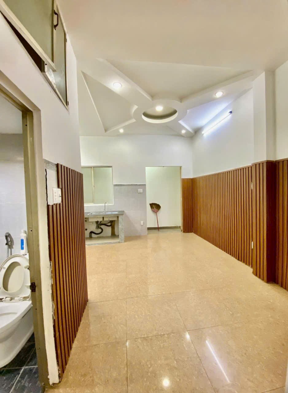NHÀ PHAN HUY ÍCH TB - GẦN TRƯỜNG CHINH & QUANG TRUNG - HXH THÔNG GẦN MT - 75M² - 3 TẦNG HƠN 7 TỶ - Ảnh 4
