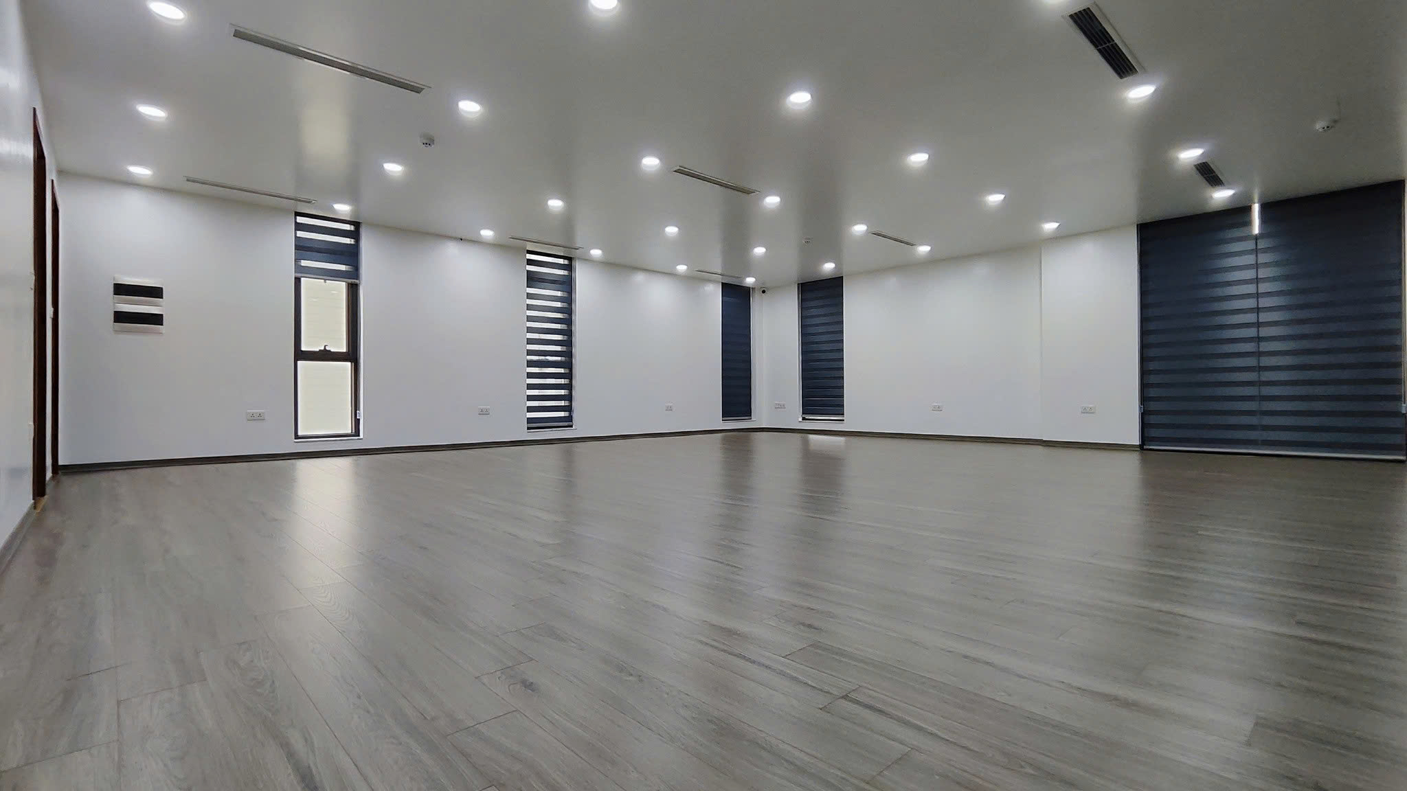 BÁN SHOPHOUSE MẶT PHỐ KĐT STARLAKE TÂY HỒ TÂY - LÔ GÓC 500M² - MT 50M - THANG MÁY - 415 TỶ - Ảnh 2