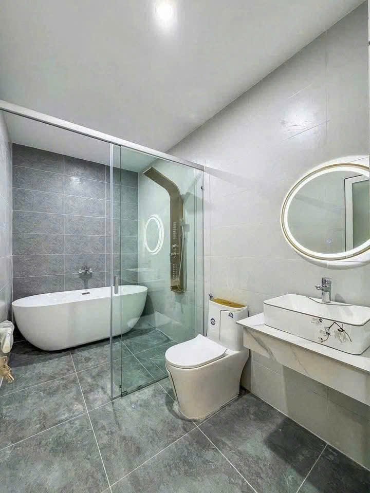 NHÀ TÂN KIỂNG QUẬN 7 - CỰC HIẾM NGANG 8M - XE HƠI NGỦ TRONG NHÀ - CHỈ 15 TỶ - Ảnh 2
