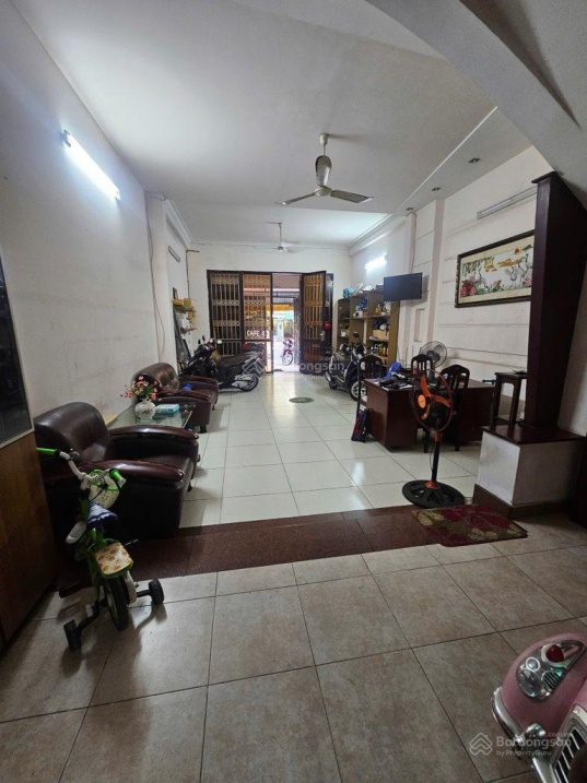 Bán nhà MTKD ngay TT hành chính Q.8 - Tạ Quang Bửu, Dương Quang Đông - 4 tầng - 5x20m - nhỉnh 20 tỷ - Ảnh 2