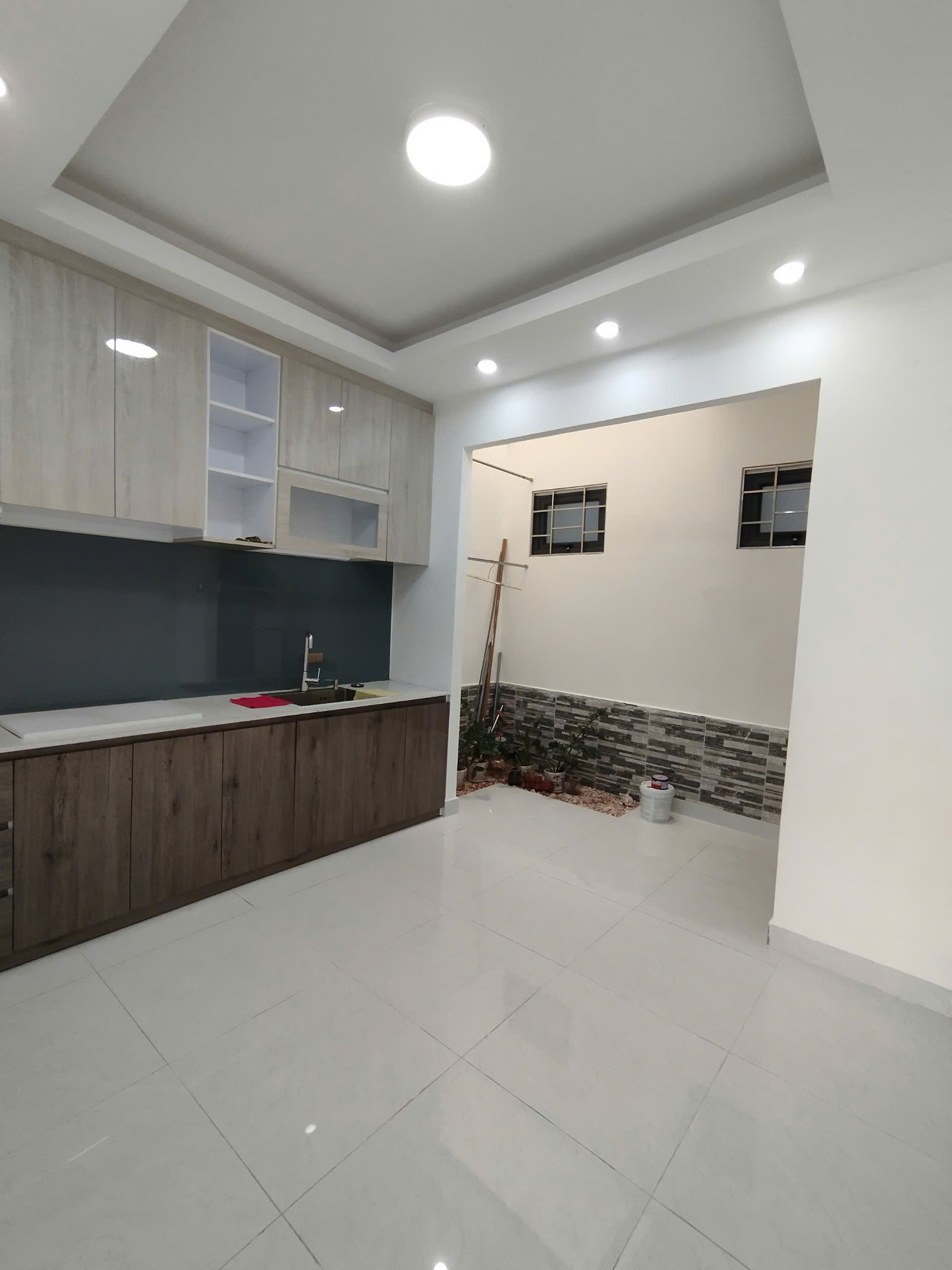 Cần Bán nhà 1trệt, 1lầu: đường Vạn Hạnh, P8, Đà Lạt - Ảnh 2