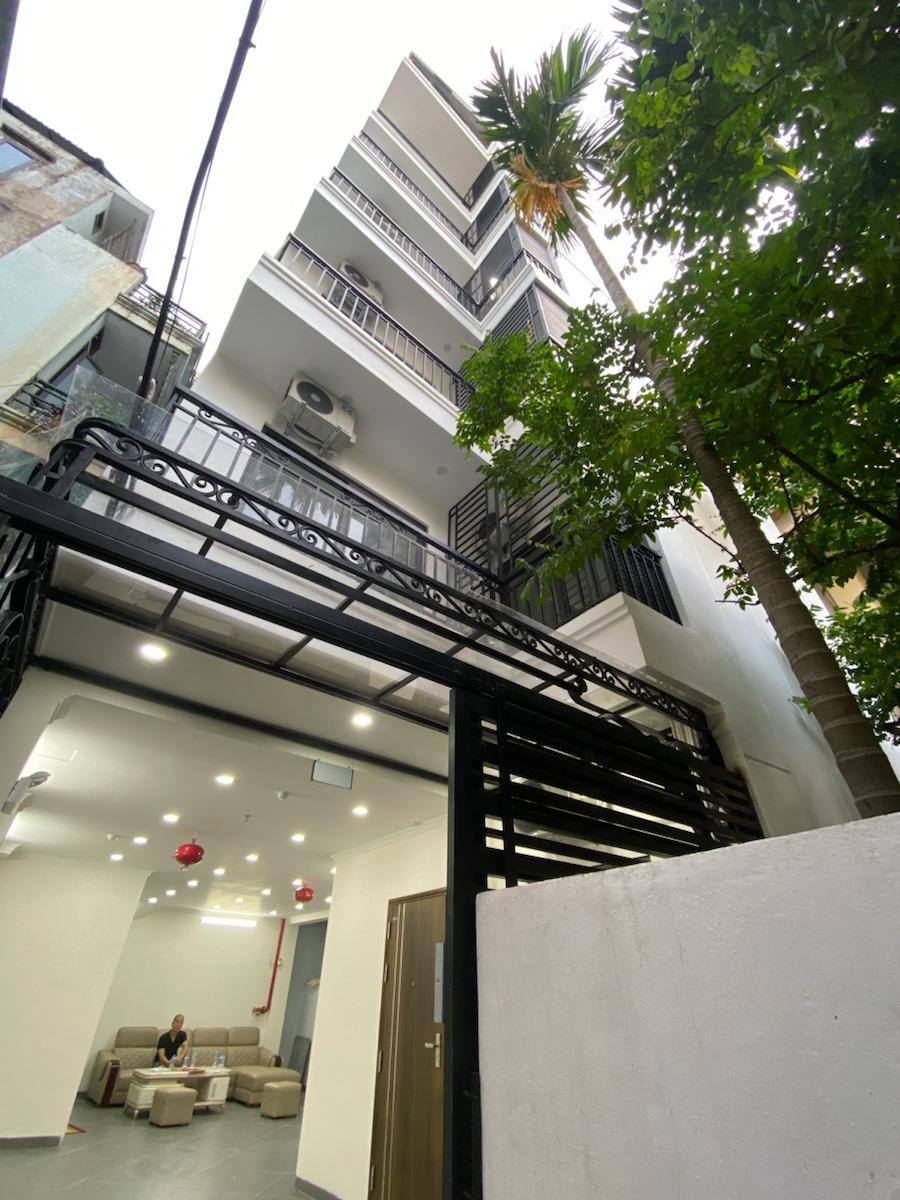 Tòa Nhà 8 Tầng Tại Võng Thị, Tây Hồ – Dòng Tiền 100 Triệu/Tháng – 103 m2 - GIÁ 27,5 Tỷ - Ảnh chính