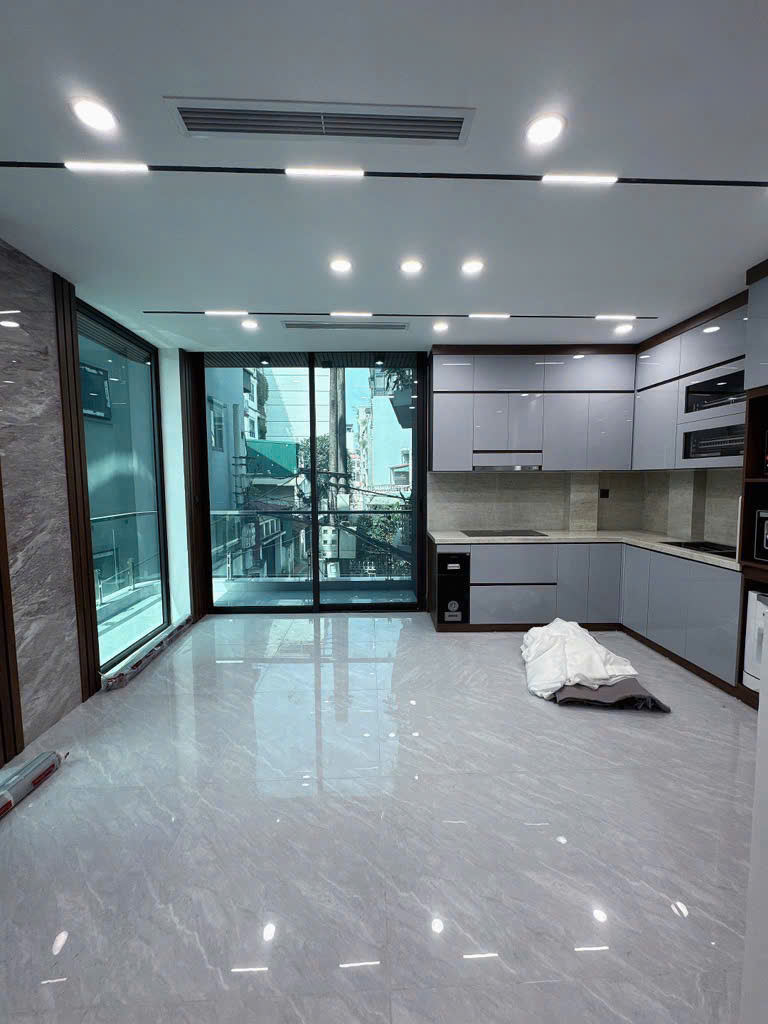 NHÀ ĐẸP - GIÁ TỐT - Bán Nhà Mặt Tiền Kinh Doanh TRUNG TÂM PHƯỜNG NGỌC THUỴ, QUẬN LONG BIÊN, HÀ NỘI - Ảnh 1