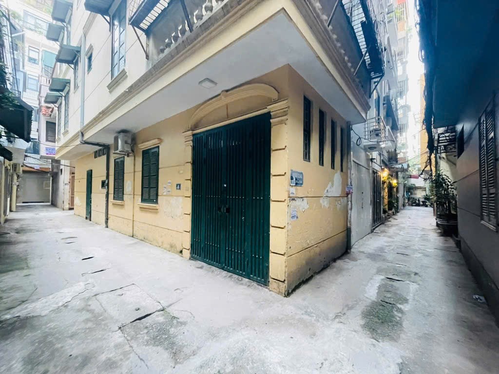 Nhà đẹp bay nhanh, ngõ đẹp Đào Tấn, phân lô hai thoáng trước sau - Ảnh 5