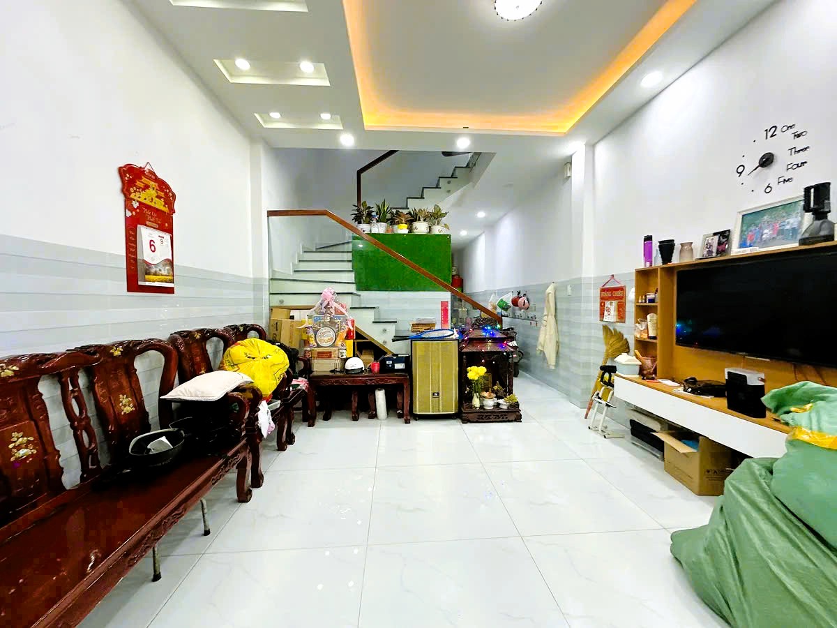 Bán nhà 2 tầng mới đẹp đường số 11 Linh Xuân, sân ô tô, 3pn - Ảnh chính
