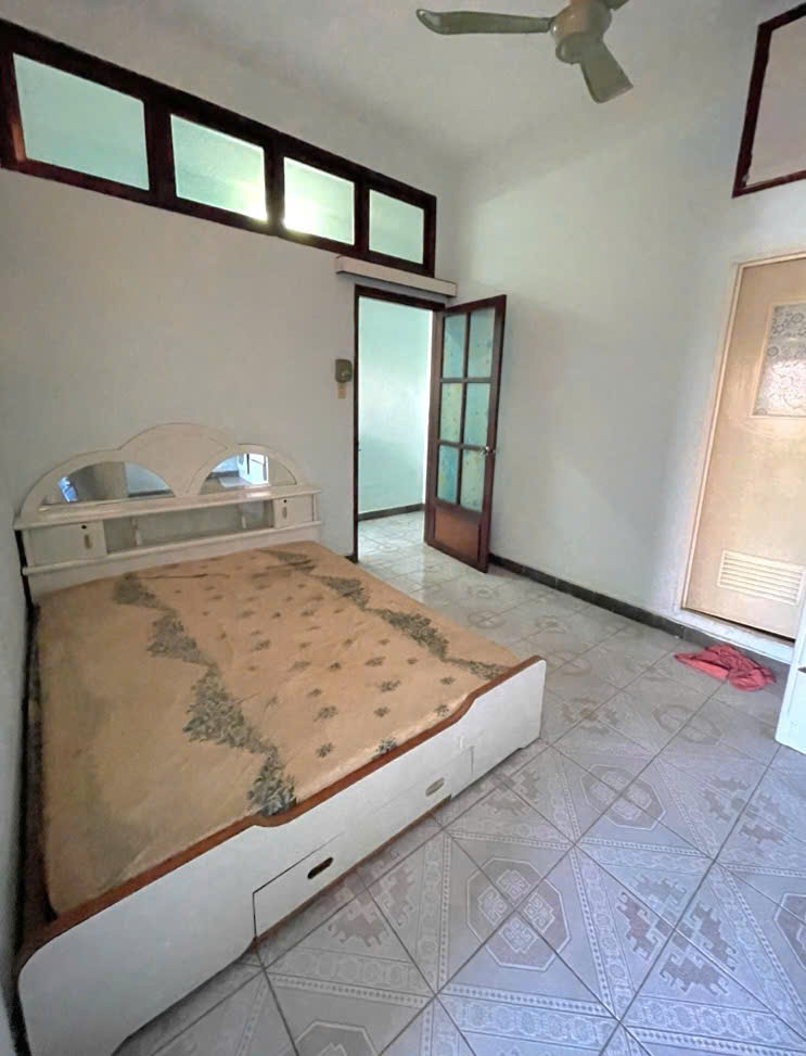 Bán nhà 6 tầng mặt tiền Ba Đình, Q8, khu KD sầm uất, 6x23m, chỉ 18.5 tỷ TL, gọi ngay : 0938827657 - Ảnh 2