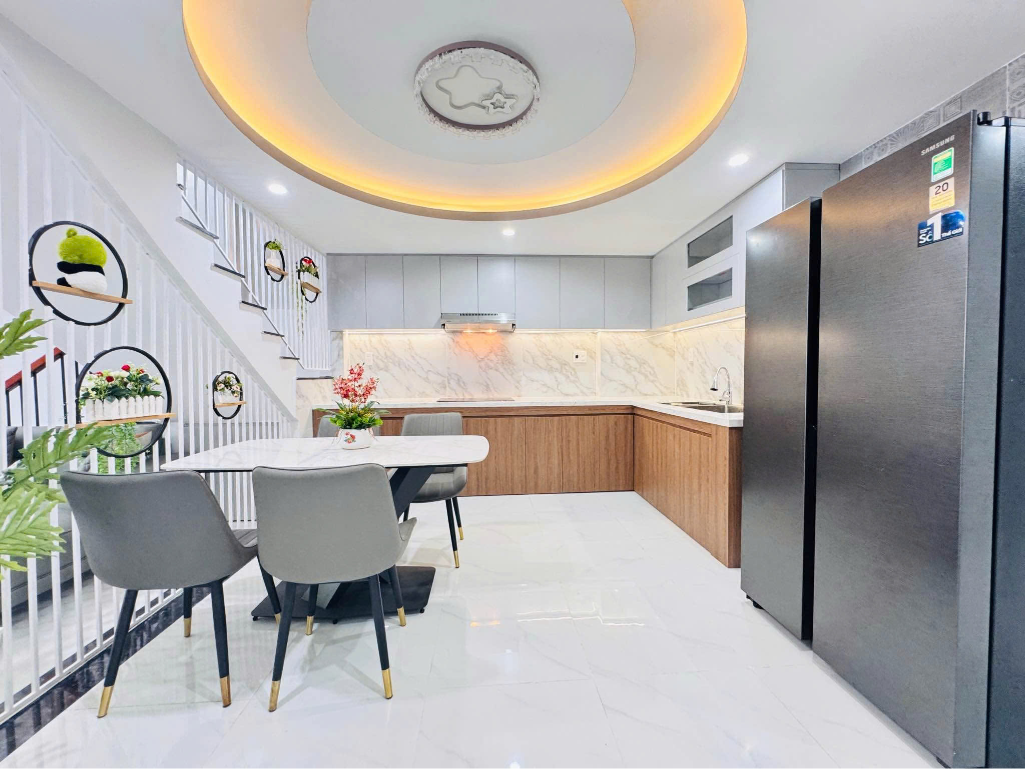 Về Đây Chốn An Yên Đủ Đầy, Full Nội Thất, 150m² Hạnh Phúc, Hẻm 1 Sẹc, Đẹp Như Mơ, An Cư Lý Tưởng - Ảnh 2