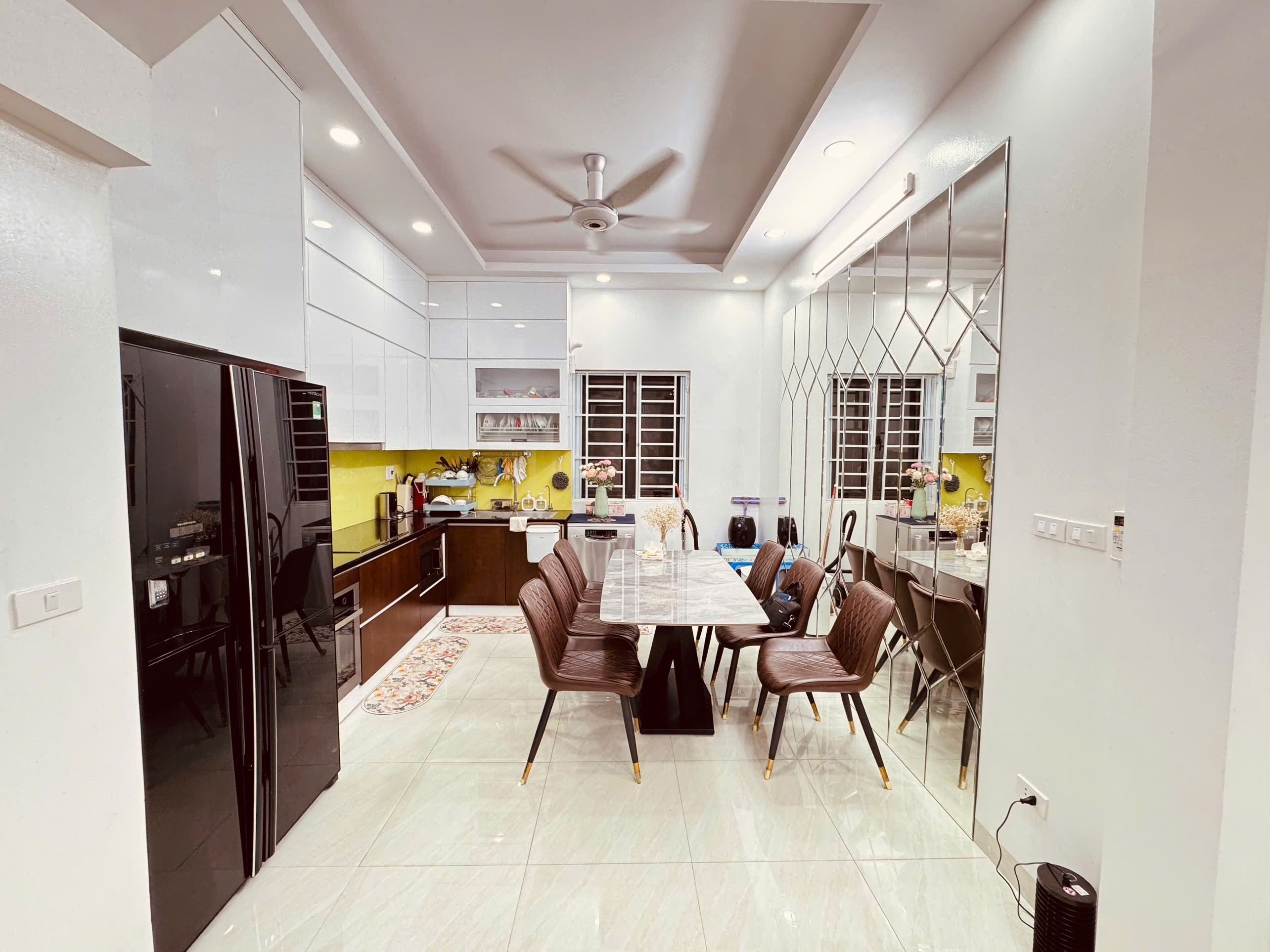 🔥 BÁN NHÀ PHÂN LÔ VIP KIM ĐỒNG – 52m² x 4 TẦNG – THOÁNG TRƯỚC SAU – NHÀ ĐẸP Ở NGAY – CỰC GẦN PHỐ – - Ảnh 1