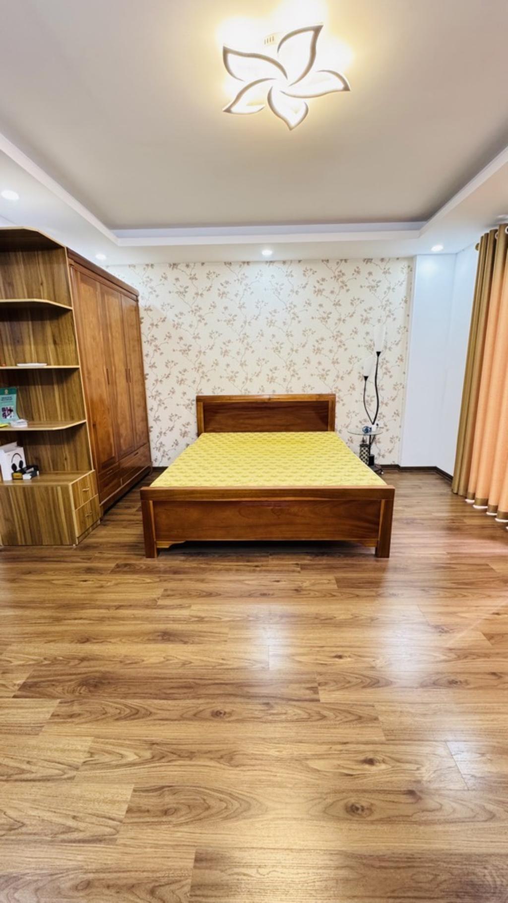 Siêu phẩm ngay Ngã Tư Sở lô góc 46m2, 7 tầng, thang máy, kinh doanh, ô tô đỗ cửa, 13 tỷ. - Ảnh 1