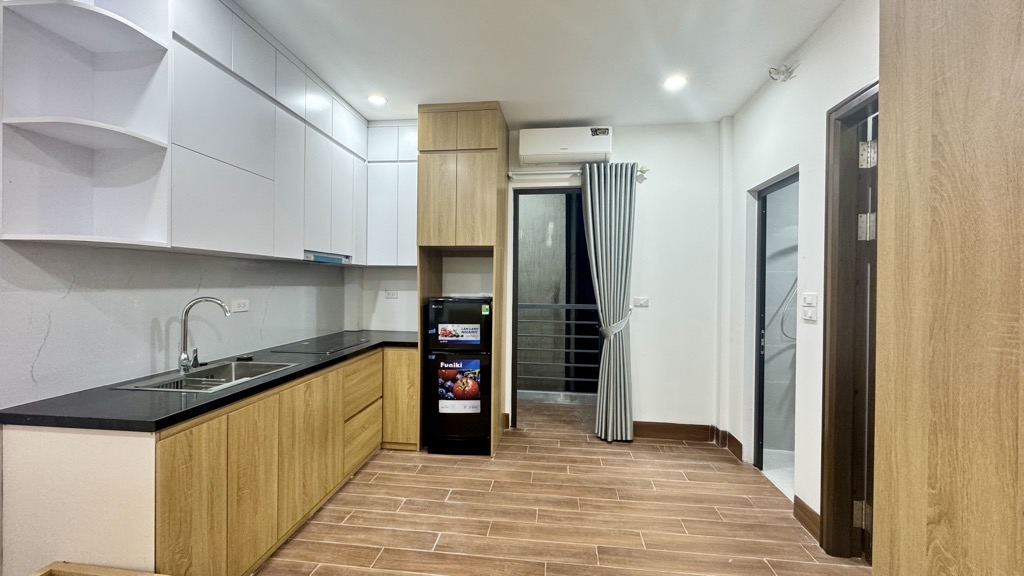 Bán nhà Hoàng Văn Thái, 60m2, 7 tầng, thang máy, 10 phòng cho thuê, full nội thất, 13,55 tỷ. - Ảnh 1