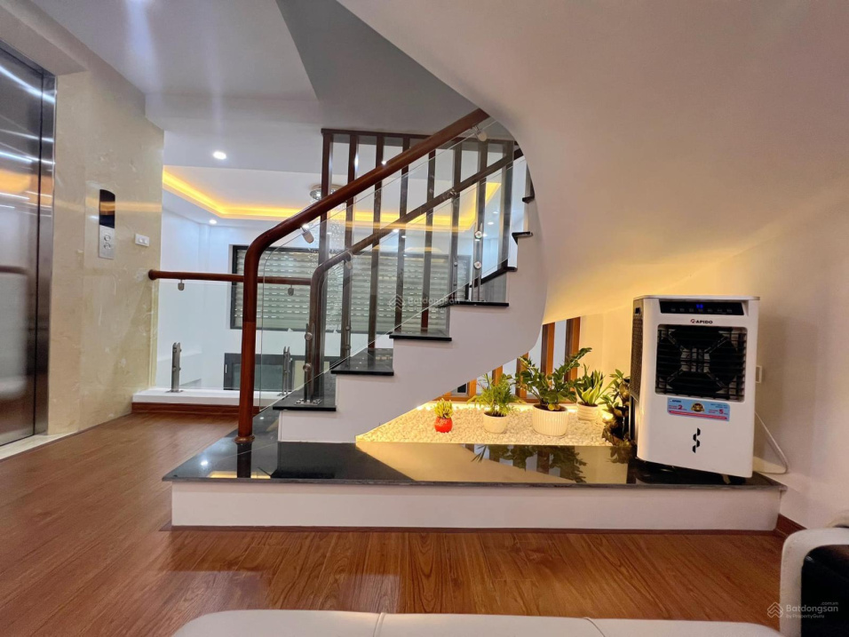 Bán gấp nhà Hoàng Liệt DT 48m2 x 5 tầng, giá 6.85 tỷ, ngõ to, nhà đẹp, SĐCC - Ảnh 2