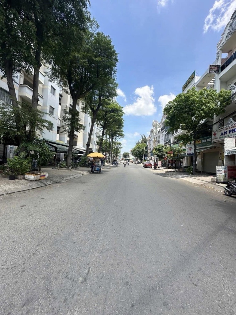 BÁN NHÀ MẶT TIỀN KINH DOANH - KHU TÊN LỬA - AEON BÌNH TÂN - 5 TẦNG - CHỈ 11.7 TỈ - Ảnh chính