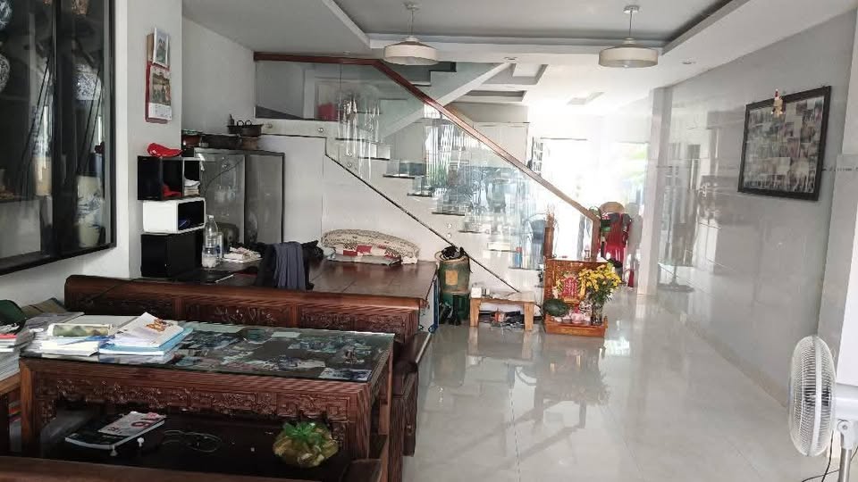 Bán gấp Nhà MTKD - Chu Văn An gần HV Cán Bộ - đường 8m - 63m2 ( 5.2 X12 m ) - 3 tầng - nhà mới ở - Ảnh chính