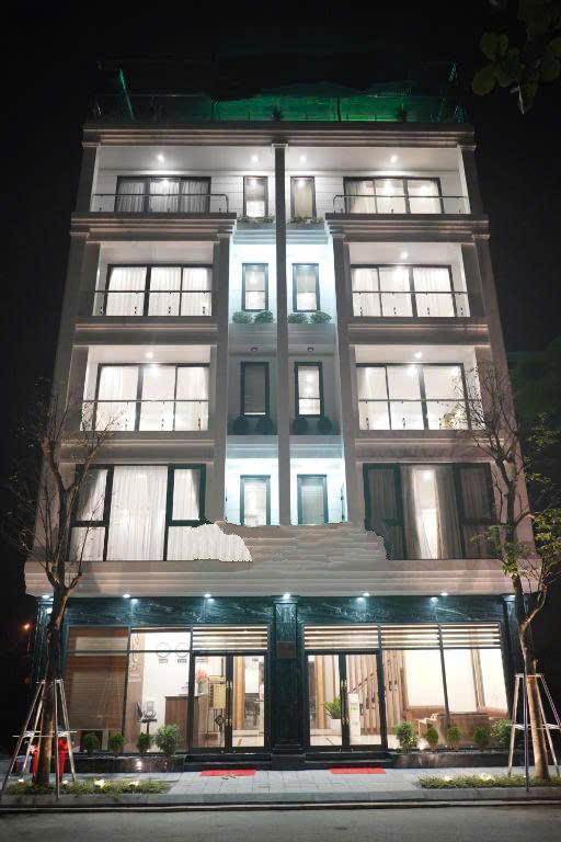 Nhượng gấp Khách sạn Biển Sầm Sơn Thanh Hoá Bãi A, View Biển Đẹp - Ảnh chính