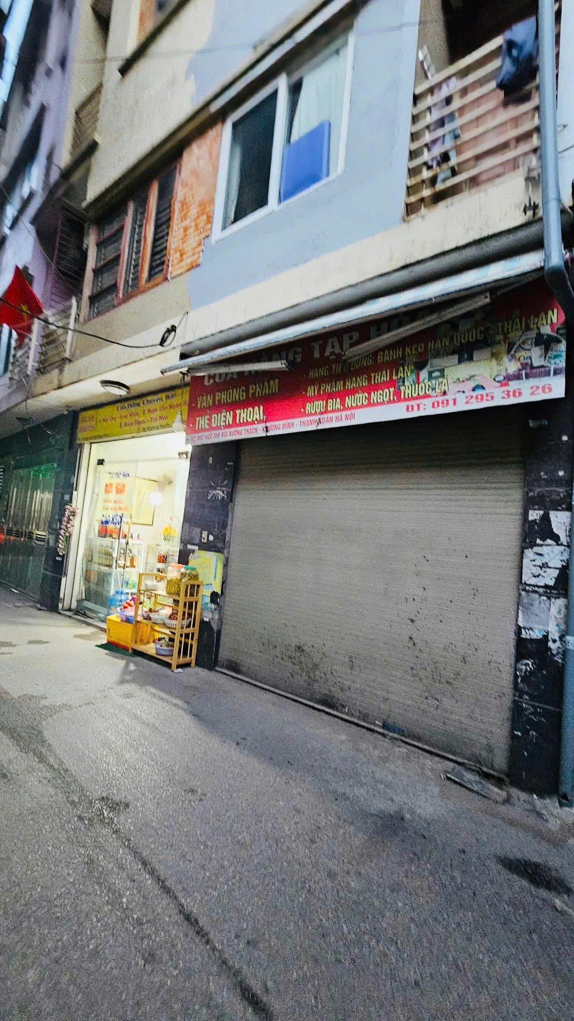 BÁN NHÀ MẶT PHỐ CẦU GIẤY 2 MẶT TIỀN TRƯỚC SAU, KINH DOANH, VỈA HÈ RỘNG, 52M CHÀO 36.4 TỶ - Ảnh chính
