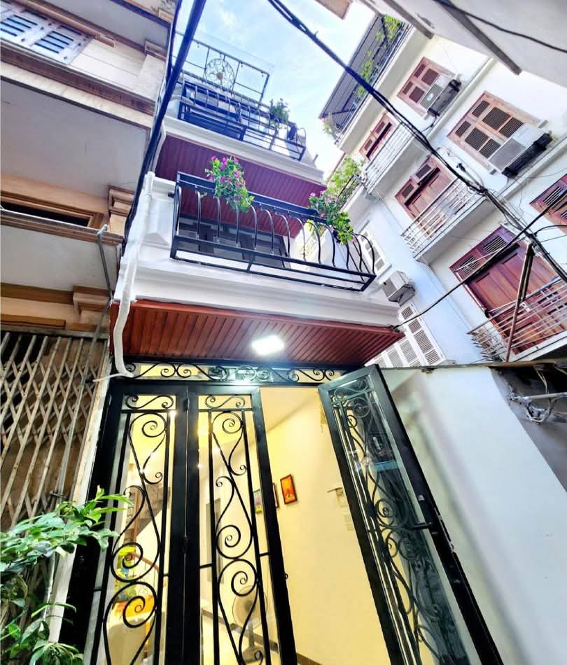 Nhà ngõ phố HÀNG CHUỐI_hn...nơi hiếm bán,,,vùng lõi đậm nét thủ đô,nếp sống Hà thành...5 tầng 18m2+5 - Ảnh 4