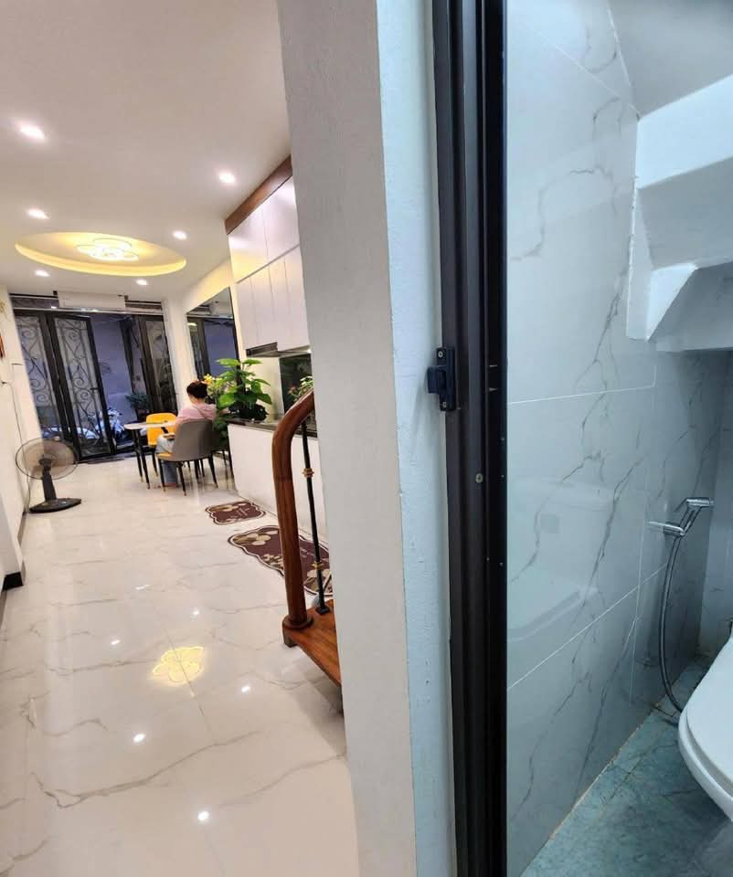 Nhà ngõ phố HÀNG CHUỐI_hn...nơi hiếm bán,,,vùng lõi đậm nét thủ đô,nếp sống Hà thành...5 tầng 18m2+5 - Ảnh 3
