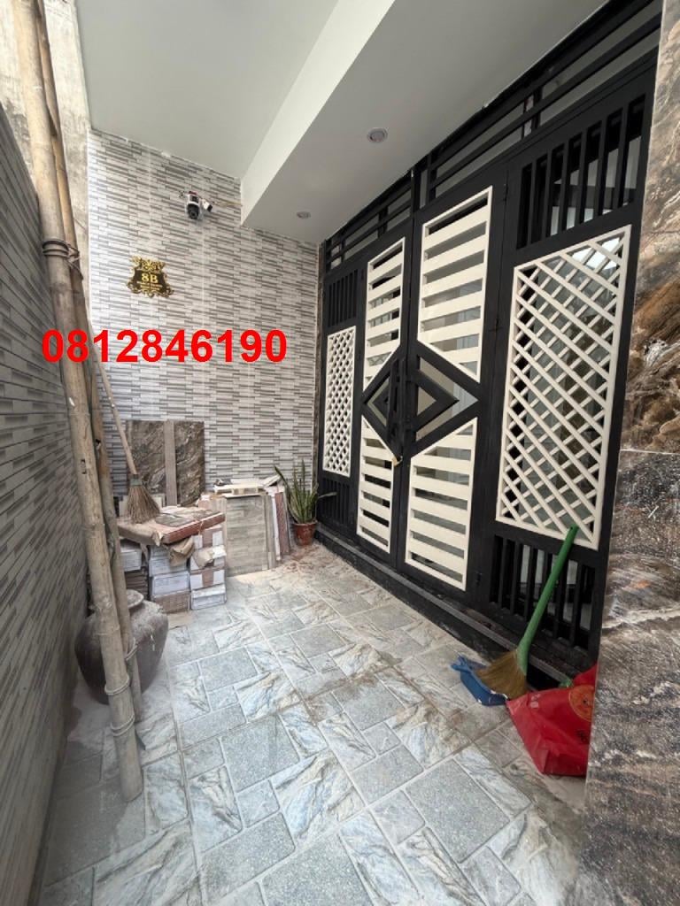 NHÀ MINH KHAI NGAY ĐẦU NGÕ THÔNG CHỦ XÂY ĐẸP 5 TẦNG CÓ THANG MÁY - Ảnh 2