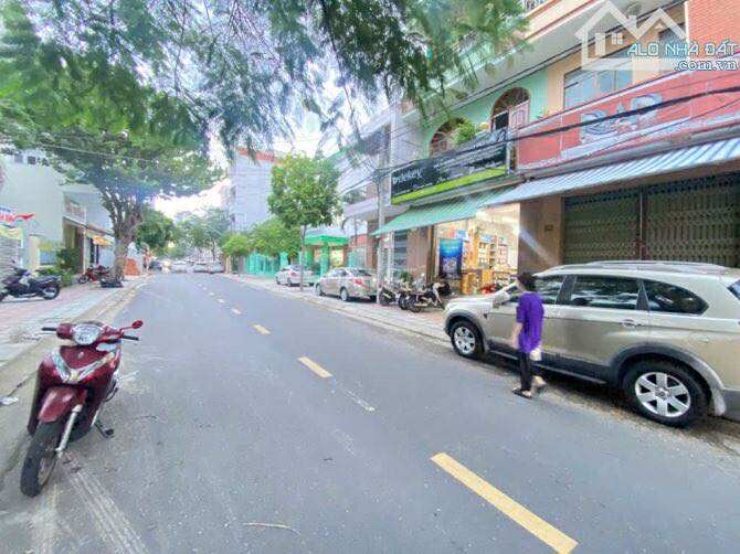HÀNG HOT BÁN NHÀ TTTP 2 TẦNG MẶT TIỀN HOÀNG VĂN THỤ ĐOẠN HAI CHIỀU PHƯƠNG SÀI - Ảnh chính