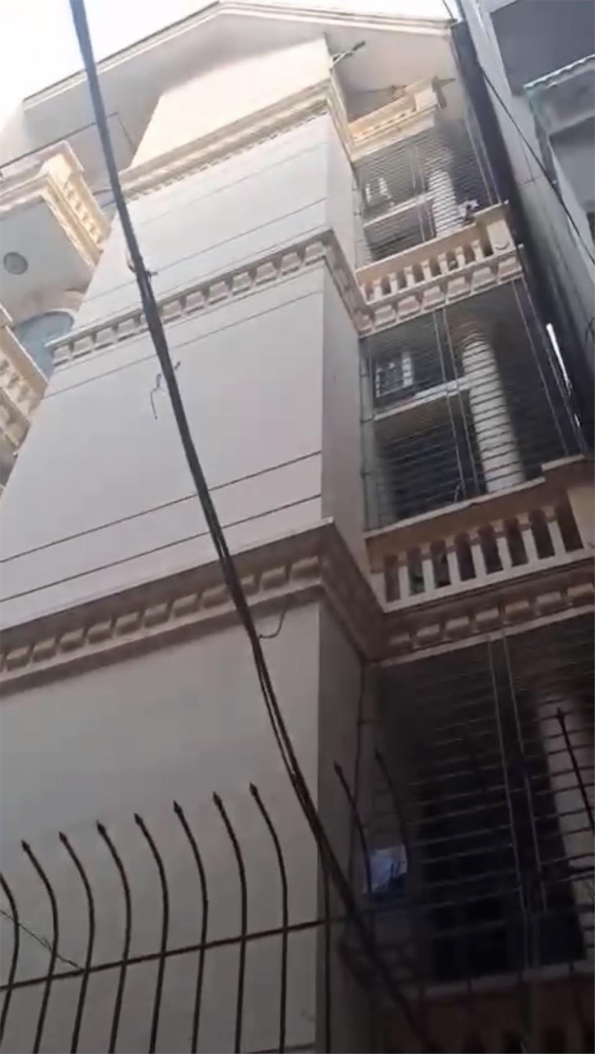 CẦN BÁN NHANH CĂN BIỆT THỰ ĐẸP - GIÁ TỐT - Vị Trí Đắc Địa Tại Phố Mai Anh Tuấn, Quận Đống Đa, Hà Nội - Ảnh 1