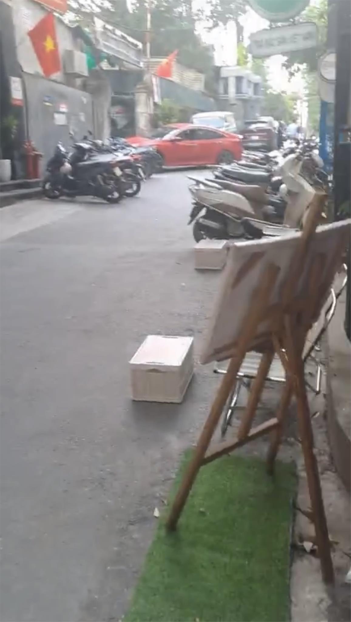 CẦN BÁN NHANH CĂN BIỆT THỰ ĐẸP - GIÁ TỐT - Vị Trí Đắc Địa Tại Phố Mai Anh Tuấn, Quận Đống Đa, Hà Nội - Ảnh 2