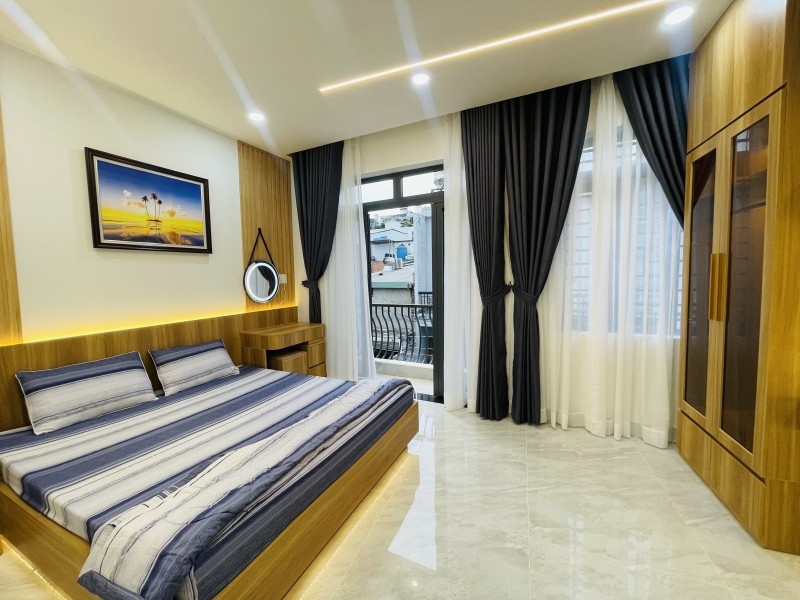 Bán nhà Hẻm Nguyễn Duy Cung - ngay Emart Phan Huy Ích, 4,6x12,6m, 4 Tầng - 4Pn, 5,5 tỷ. - Ảnh 4
