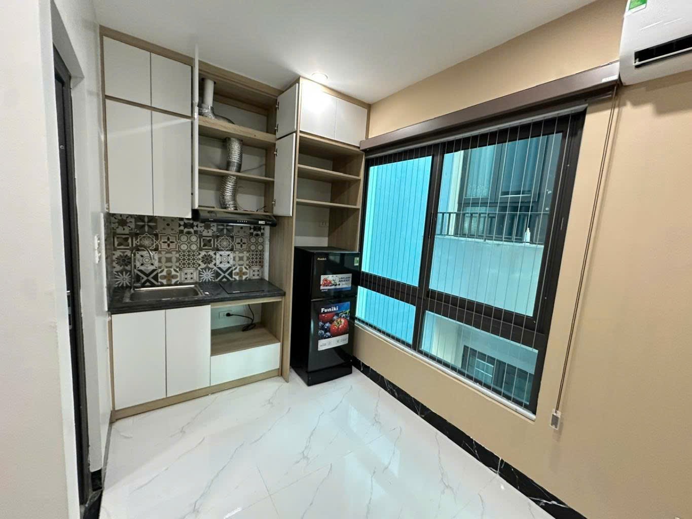 Tòa căn hộ mới cứng quận Hai Bà Trưng, lô góc ba thoáng, full đồ - Ảnh 1