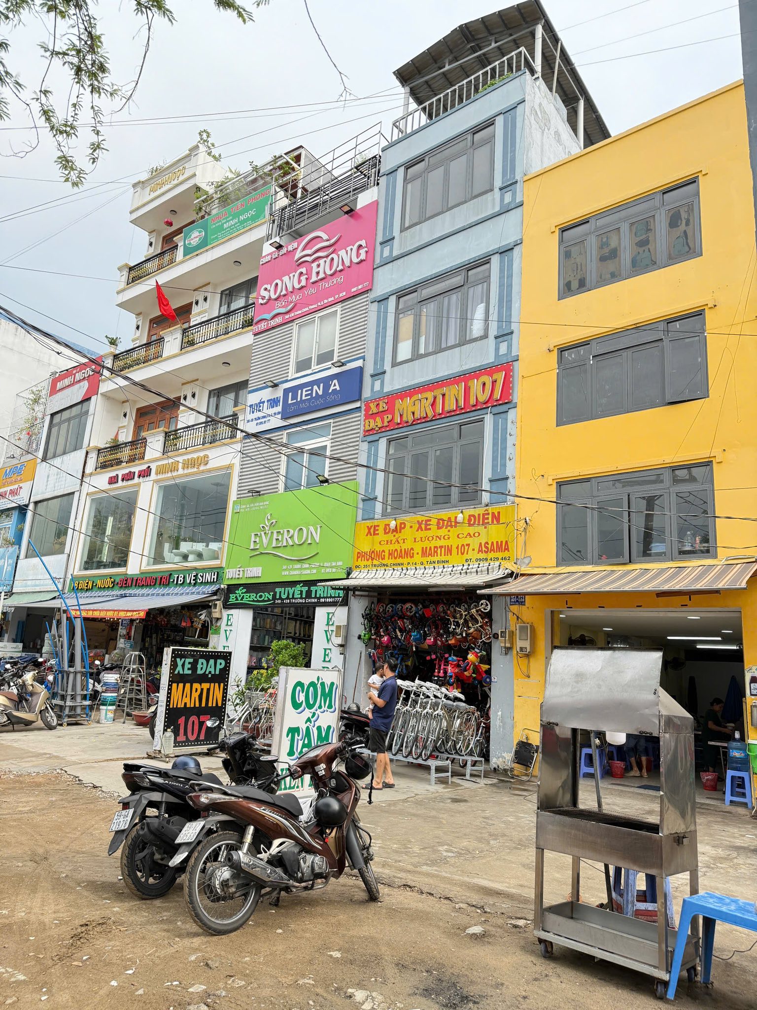 Cần bán nhà mặt tiền đường Trường Chinh, P.14, Q. Tân Bình. Diện tích 4x17m, giá 19 tỷ. - Ảnh chính