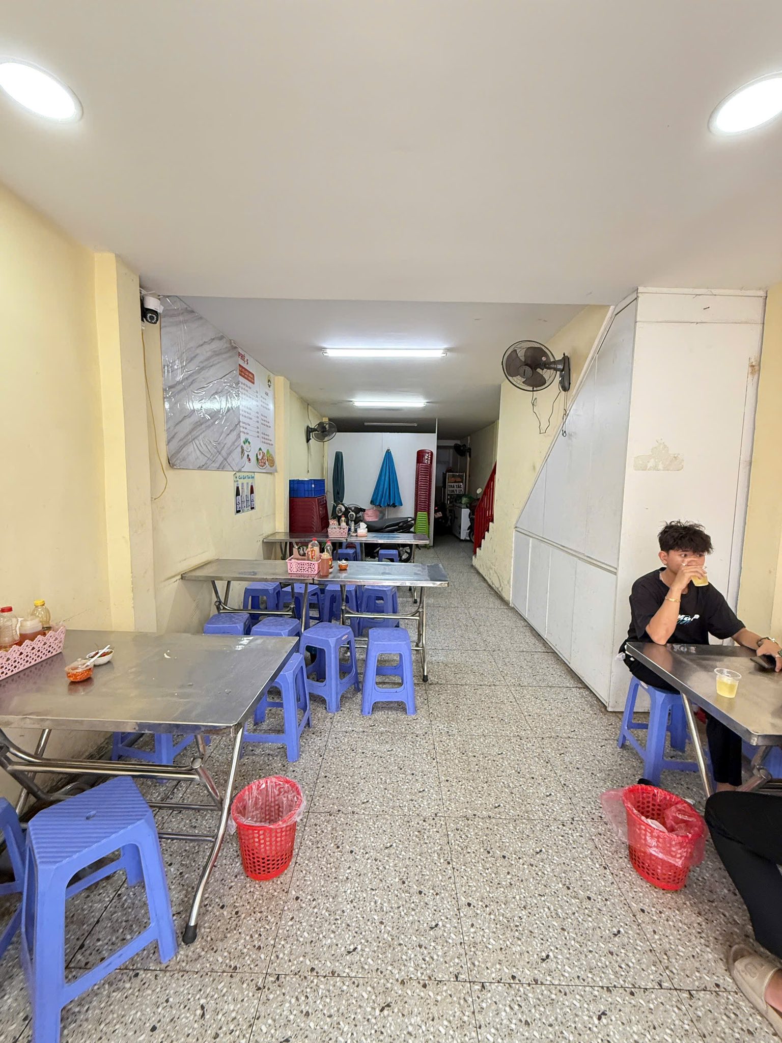 Cần bán nhà mặt tiền đường Trường Chinh, P.14, Q. Tân Bình. Diện tích 4x17m, giá 19 tỷ. - Ảnh 3