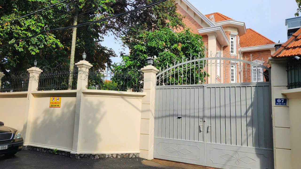 Bán BiệtThự Mặt Tiền Đường Số 6 – Gần Trần Ngọc Diện, Thảo Điền, Quận 2 – 725.3m², 3 Tầng, Sân Vườn - Ảnh chính