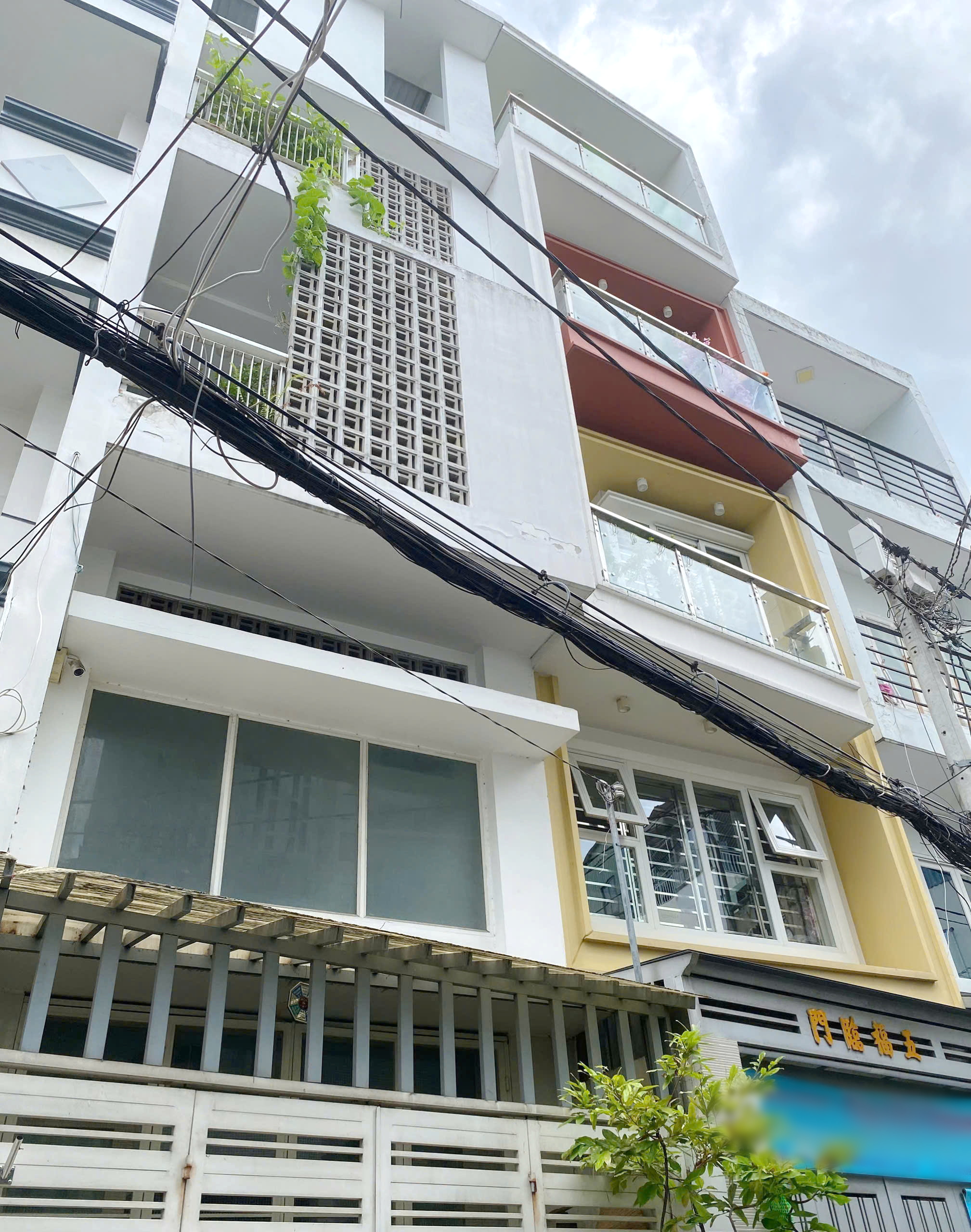 Nhà 5 tầng hẻm Ôtô đường Âu Dương Lân P2Q8. Giá 9,2 tỷ TL - Ảnh chính